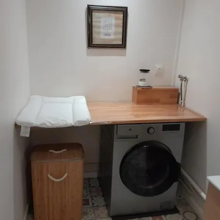 A Avec Parking Inclus 65m² *